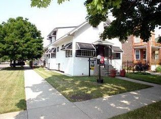 418 S 8th Ave, Maywood, IL