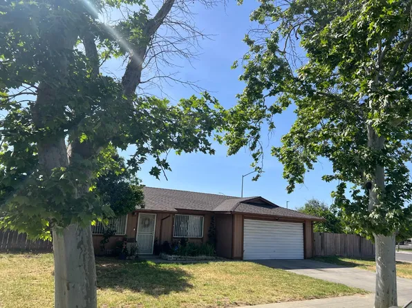 2108 S Poppy Ave, Fresno, CA 93706
