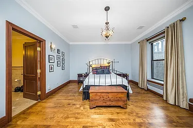 Sold by NestApple, Inc.