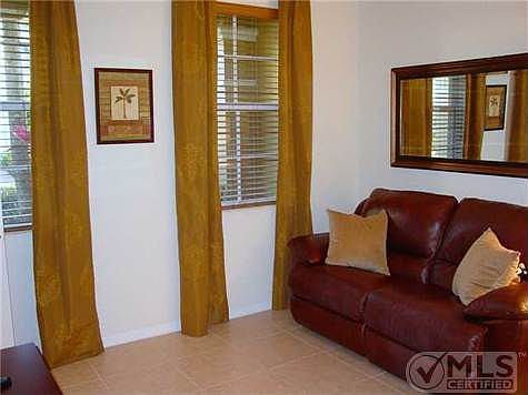 4th image of 107 W Pigeon Plum Dr APT 106