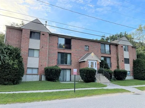 4 Brookside Drive #5, Exeter, NH 03833