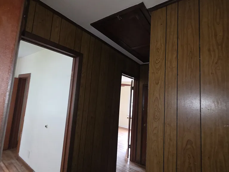 1818 E Clay St — Photo 26