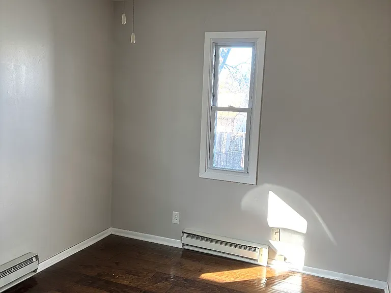3117 Bavarian Ln — Photo 5