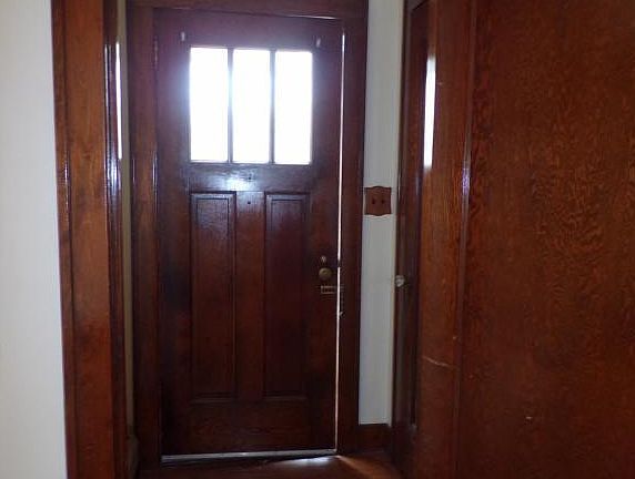3rd image of 11/15 Hastings St