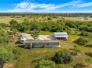 1455 Rainbow Rd, Cuero, TX 77954