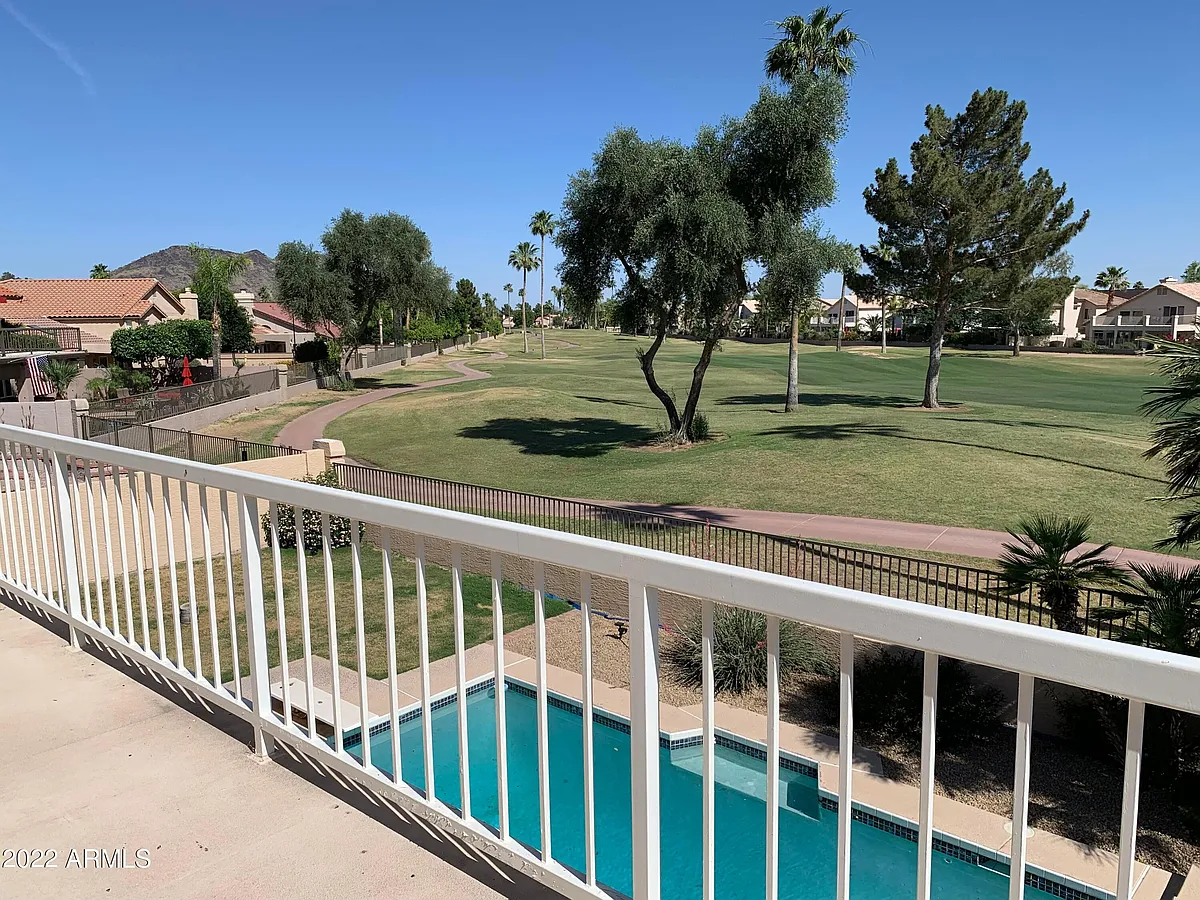 Building Photo - 6283 W Lone Cactus Dr