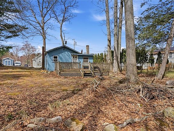 3rd image of 145 Echo Rd