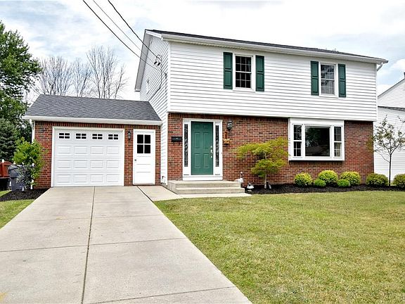 3rd image of 28 Laurelton Dr