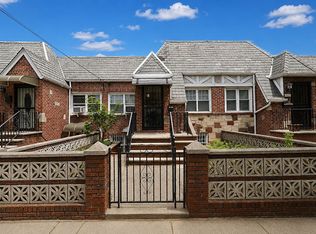 24-33 82nd St, East Elmhurst, NY 11370