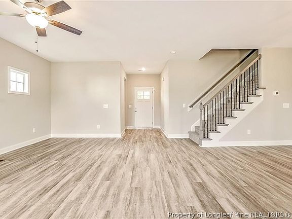 4th image of 1922 Bluffside Dr