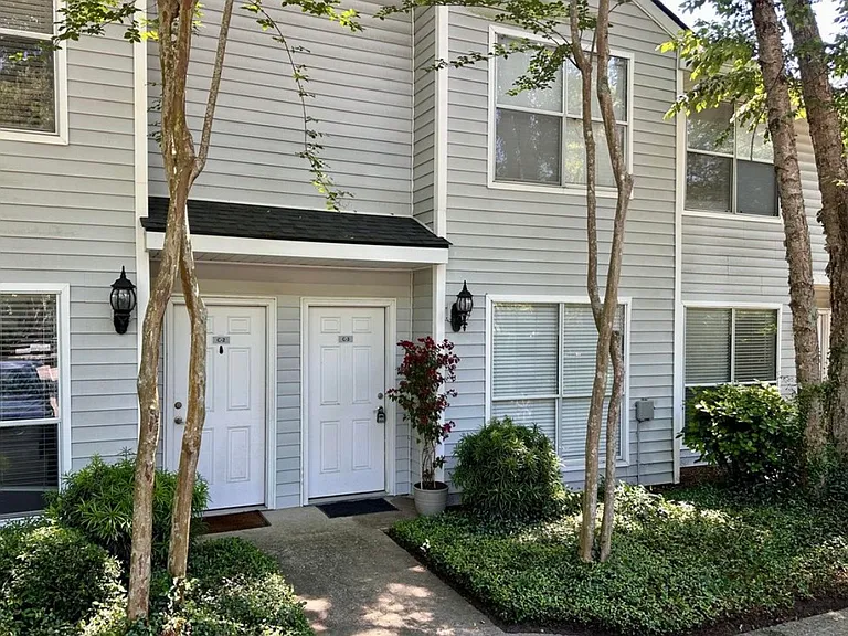 252 Howle Ave #C — Photo 4