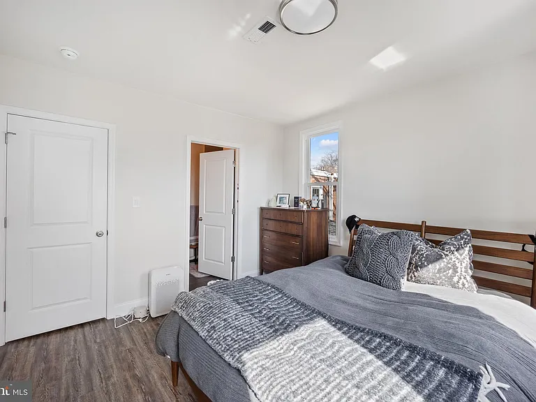 306 E Front St #2 — Photo 8