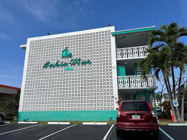 131 Shore Ct APT C2