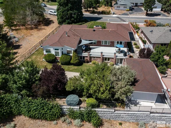 2660 Pioneer Dr, Reno, NV 89509