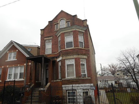 3rd image of 2715 S Homan Ave