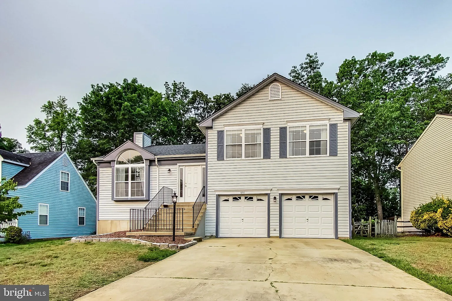 5911 Walleye Ct photo 1
