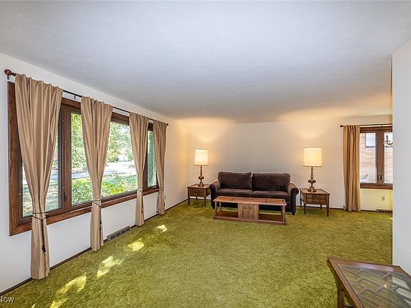 3rd image of 7728 Klein Dr