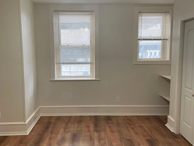 1004 N Madison St #4 — Photo 3
