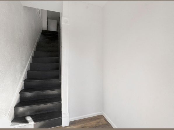 fort-wayne-indiana-73187529 picture