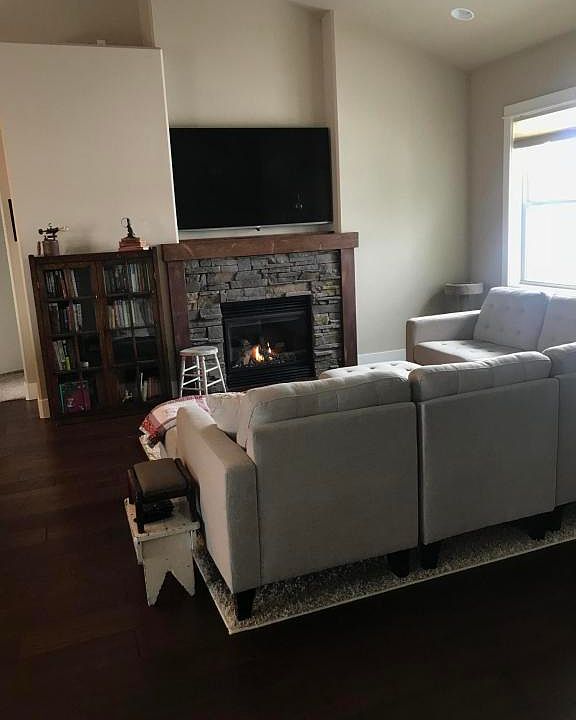 2nd image of 605 70th St. E