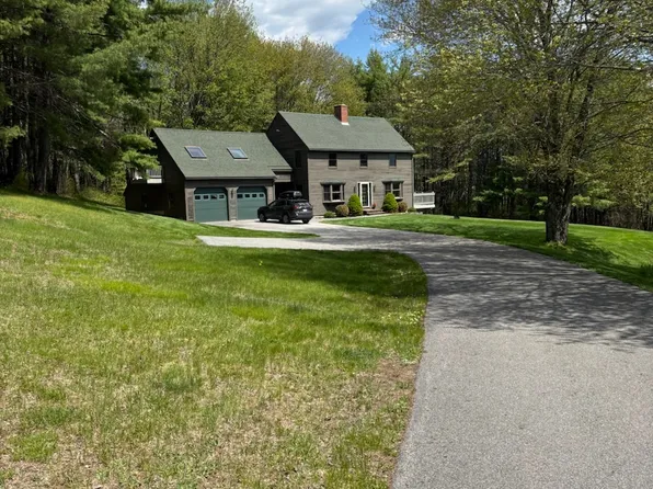 39 Dolloff Rd, Gorham, ME 04038