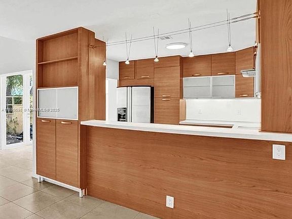 3rd image of 20937 Bay Ct APT 114-1
