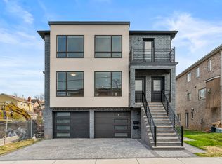 444 1st St #1, Palisades Park, NJ 07650