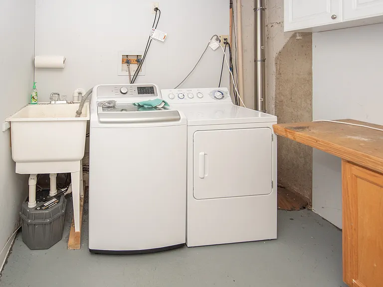Basement Laundry