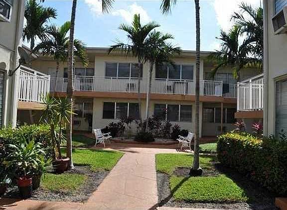 3rd image of 350 75th St #21