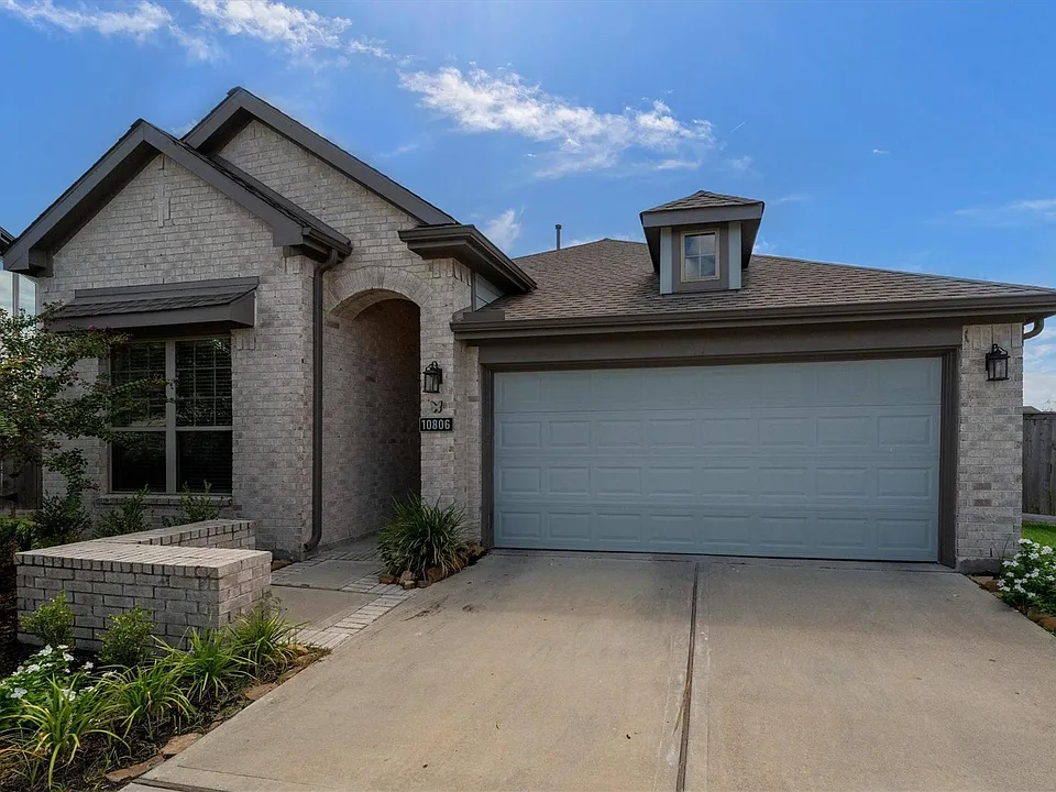 10806 Chrysalis Ct
