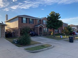 16204 Shawnee Trl, Justin, TX 76247