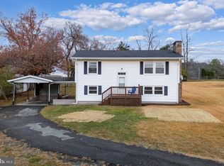 126 Welsh Park Pl, Lexington, VA 24450