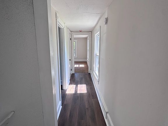 4th image of 13 Courtland St APT B