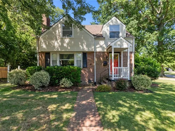 217 Brooke Dr, Hampton, VA 23669