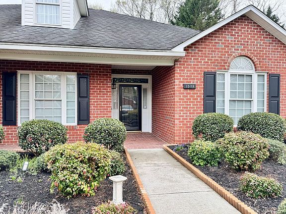 5th image of 1535 Rosewalk Ln
