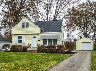 3923 North Ct, Cleveland, OH 44111