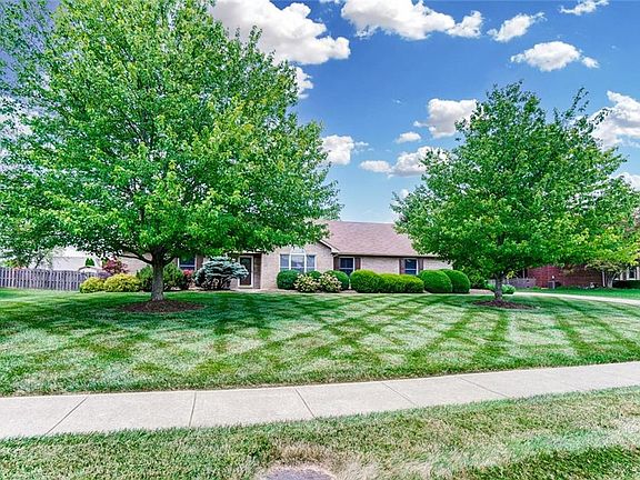 3rd image of 2875 Cobblestone Crossing Ct