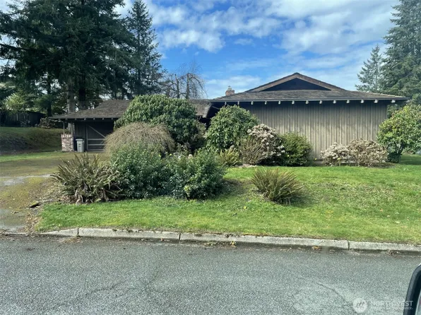 21408 36th Avenue W, Mountlake Terrace, WA 98043
