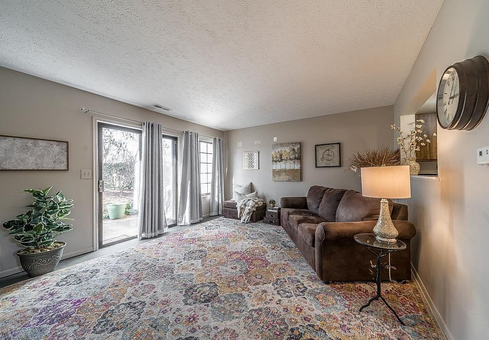 1st image of 6540 Summerfield Dr