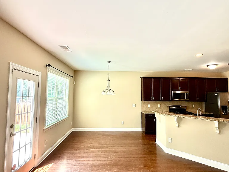 241 Sweet Violet Dr — Photo 9