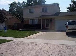 2044 Jonathan Dr, Sterling Heights, MI 48310