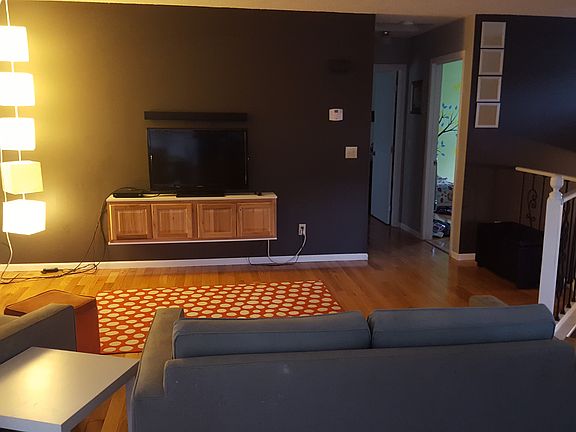 4th image of 2300 Connelly Cir