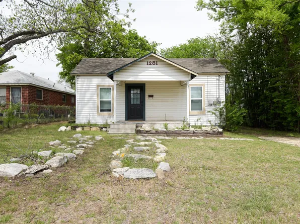 1281 W Swan St, Stephenville, TX 76401