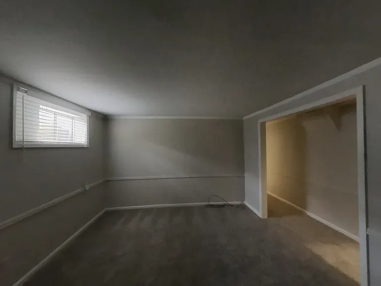 2656 E 117th Way — Photo 3