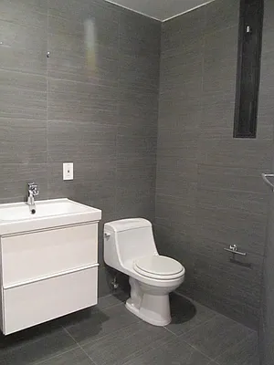 Rented by Bohemia Realty Group | media 15