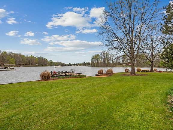 5th image of 4620 Old Lake Trl