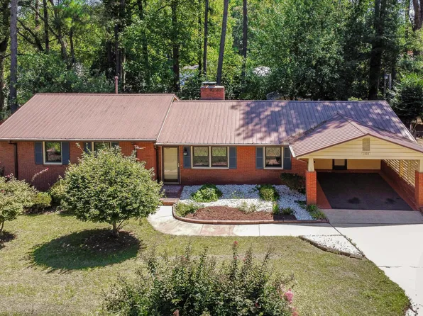 1405 Vandora Springs Rd, Garner, NC 27529