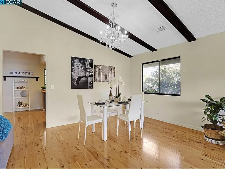 2913 Mirante Ct — Photo 9