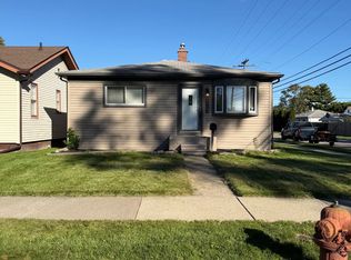 5481 Edgewood St, Dearborn Heights, MI 48125