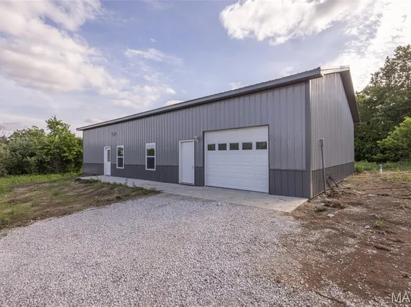 25665 Leo Ln, Perry, MO 63462
